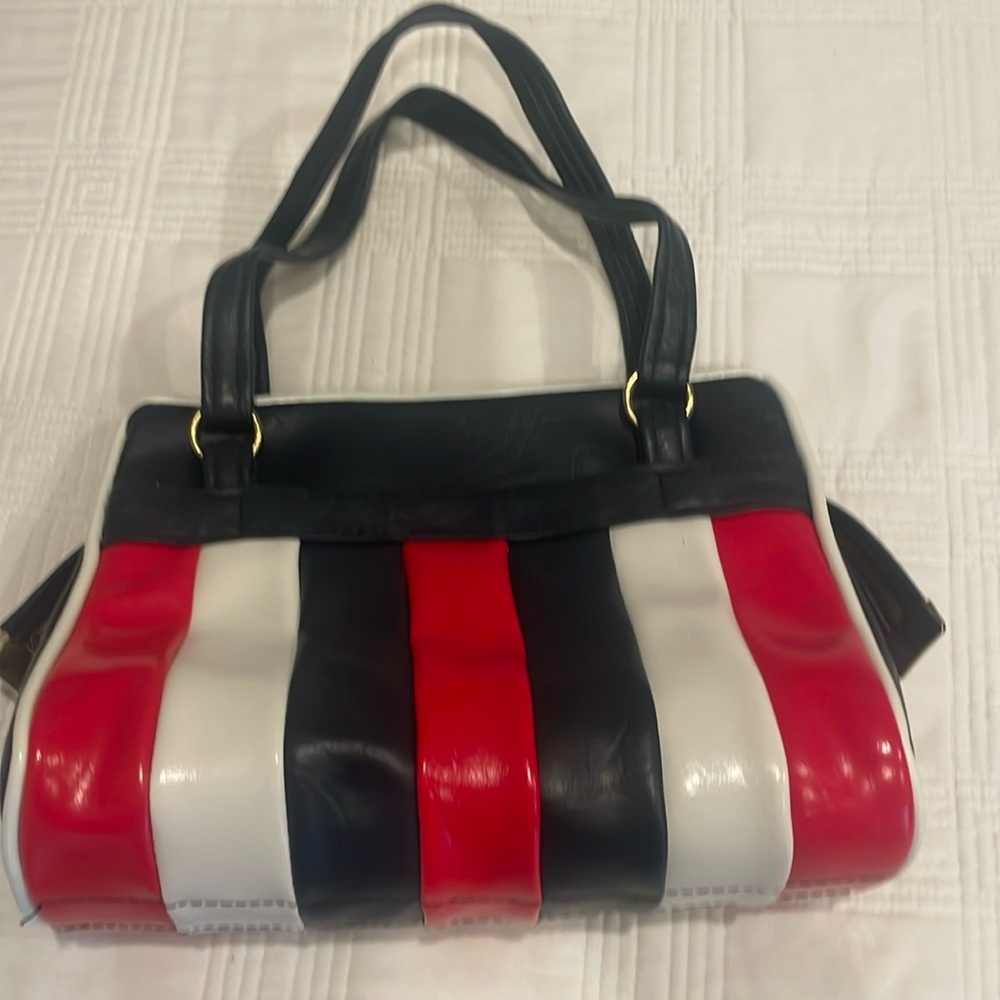 Becky’s Red White & Blue Vintage Purse USA hardware - excellent condition (cl)